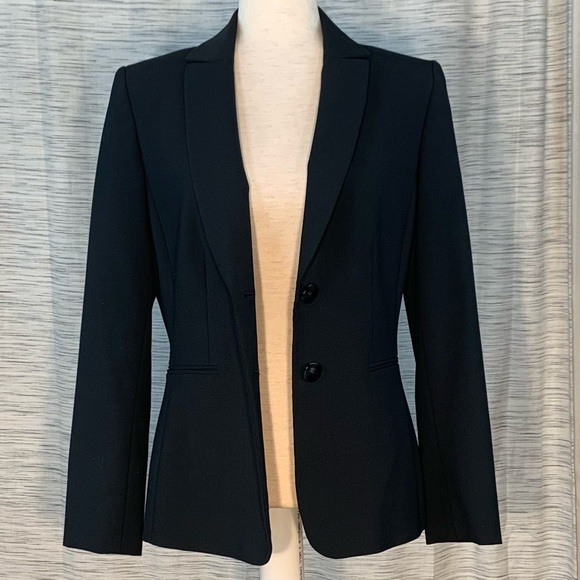 Antonio Melani Black Lightweight Suit Jacket and Sheath Dress Set. - Picture 7 of 15